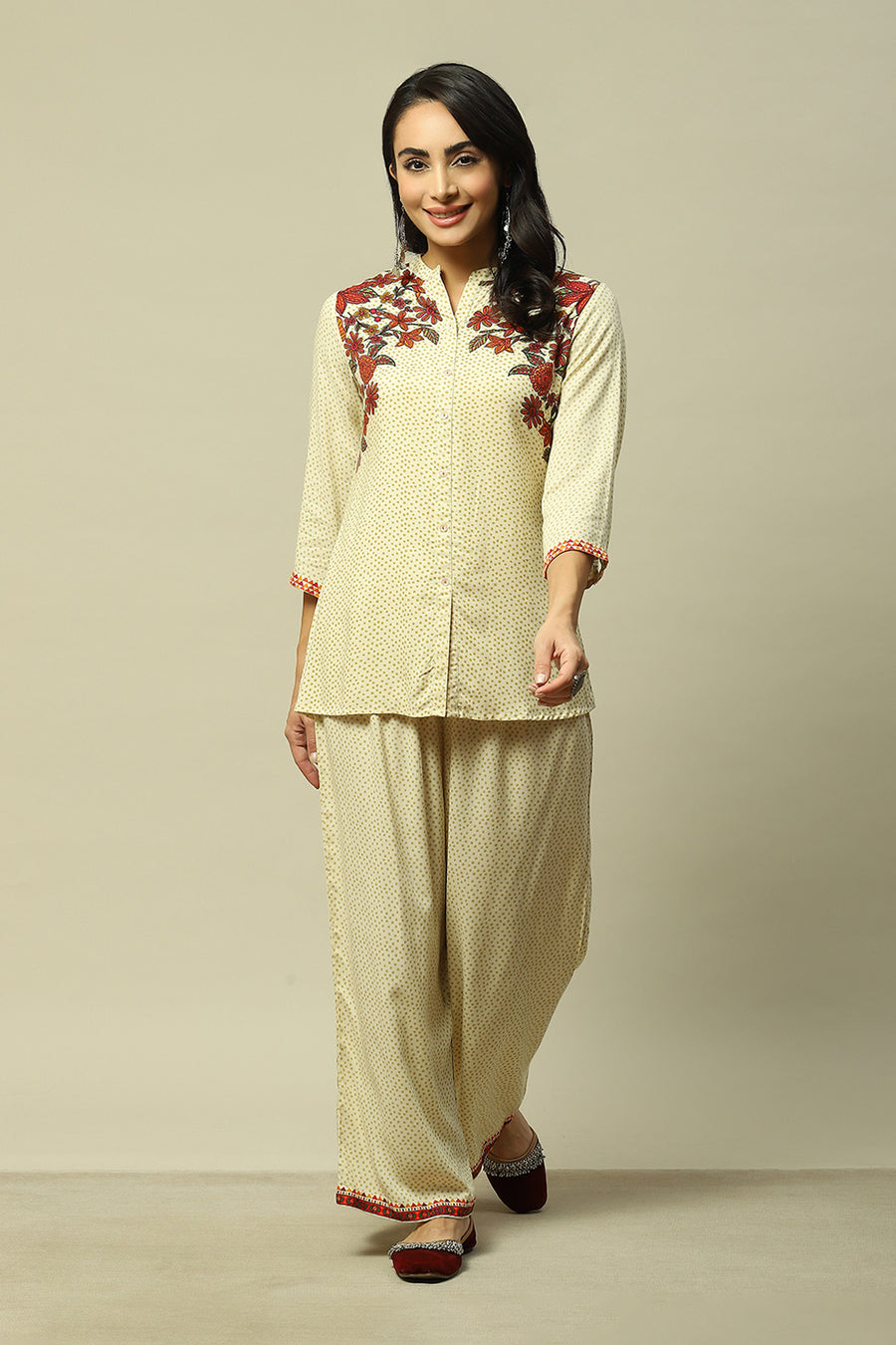 Ecru LIVA Straight Printed Top